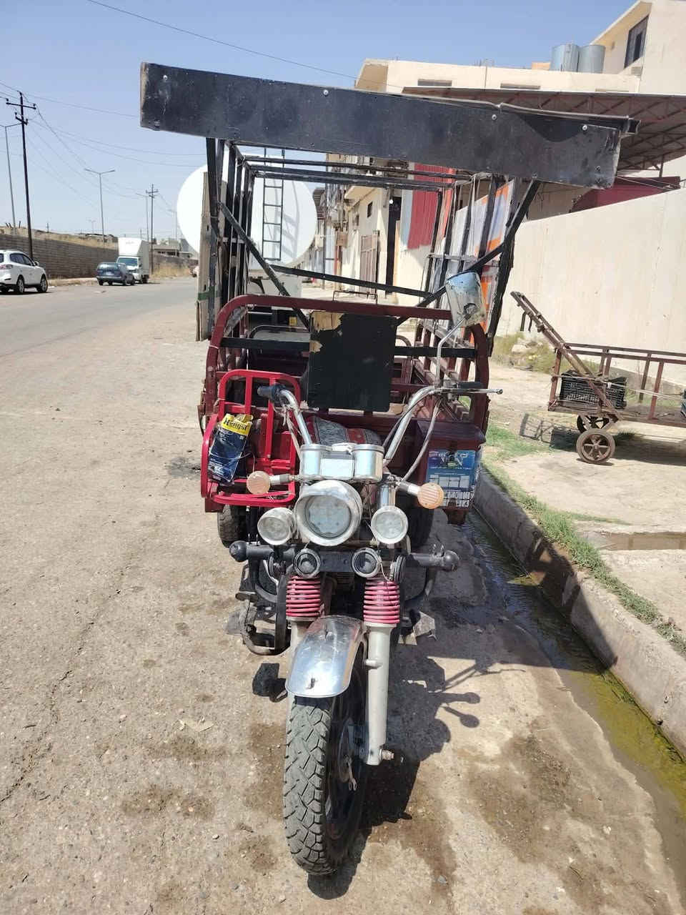 ستوته للبيع
موديل 2017
محرك نضيف
وايرمنيه شغاله 
منفيس موجود 
سعر 950الف 
***********
