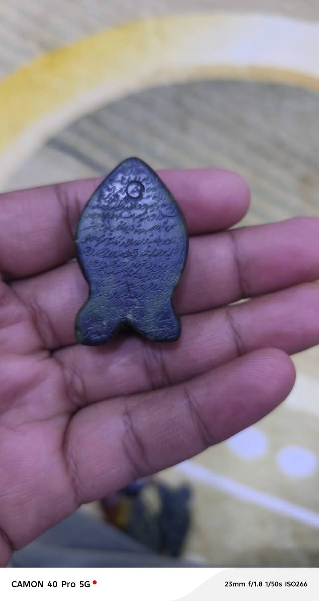 مجموعه تحف من الاحجار  جزع حبشي وجزع بقري وعباسية وشرف الشمس وعباس اباد افغاني بية جميع ايات ابطال السحر شغله فول كلمن وسعرة شنو يعجبك تفضل خاص 
***********
