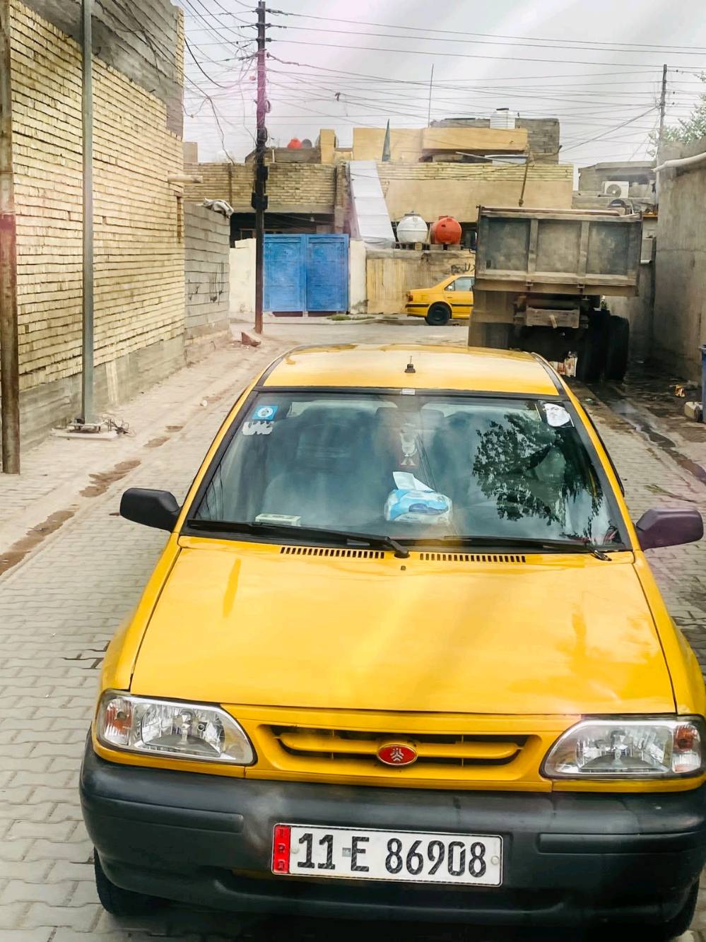 سايبه موديل ٢٠١٣ ما نقصه اي شي بس تبريد ما بيه السياره هزه وسنويه جديدات ٢٠٣١ كهربيات كله جديده شاشه وكمره شادله سياره تعبان عليه ٢٣وبيه مجال