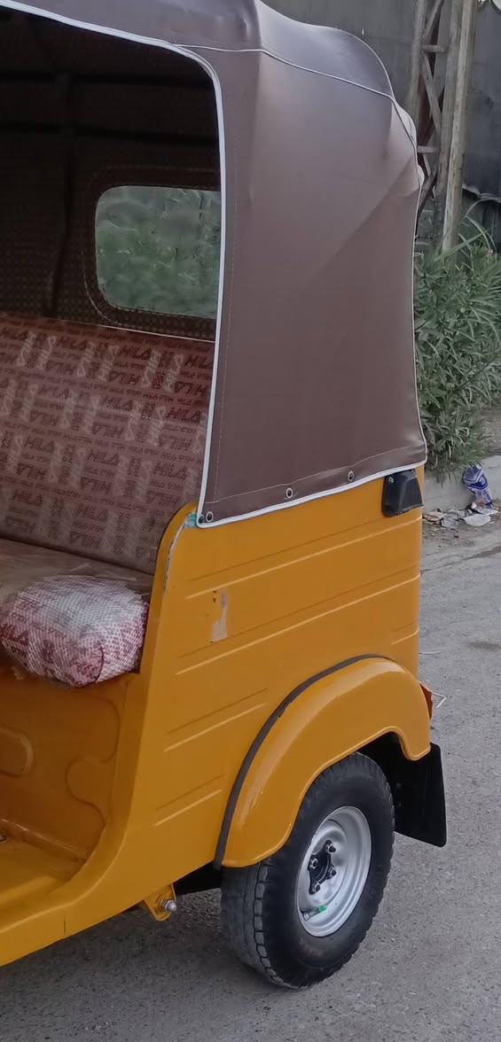 شباب أقر منشور عدل واتصل
2019 داخله بل 20 
رقم وسنوية بغداد انگليزي هزه مصفره عقد مروري مباشر ثاني يوم تحويل 
مكينه مكفولة من شرگ والبگن والتنقيص والنضوح شرط نضيفه 
گشرهه مكفول من ضربه وصبغ ومعجون فقطططط دوساات على حديد 
مكاني بغداد الرشاد 
رقمي ***********
