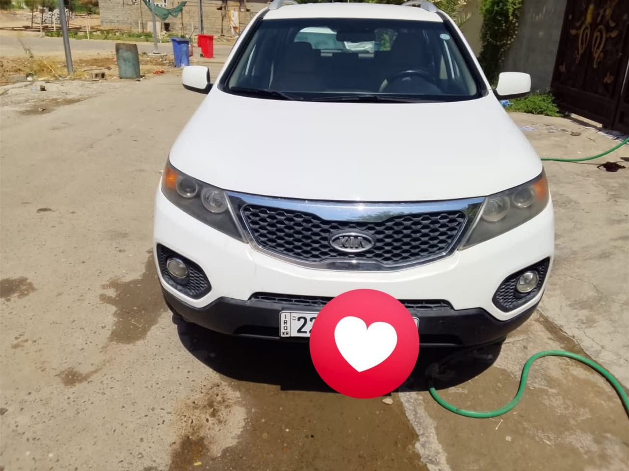 السلام وعليكم سورنتو للبيع ٢٠١١  سياره بيه قطعتين جديده  رقم أربيل بسمي  لحد ٣٠ يرهم بيع  أو مراوس  سبعه راكب السعر ١٢٥  ***********
