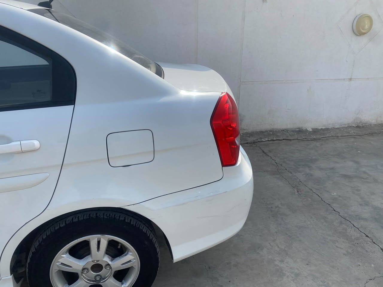 اكسنت • ٢٠١١ • فول مواصفات