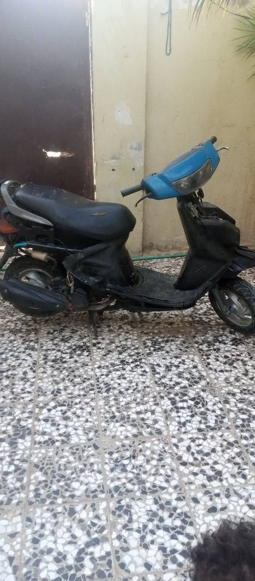 فرشه لبيع.  مجفته  صارله 4تيام.  ***********  290.الف. نجف.   مستعجل عل بيعه

