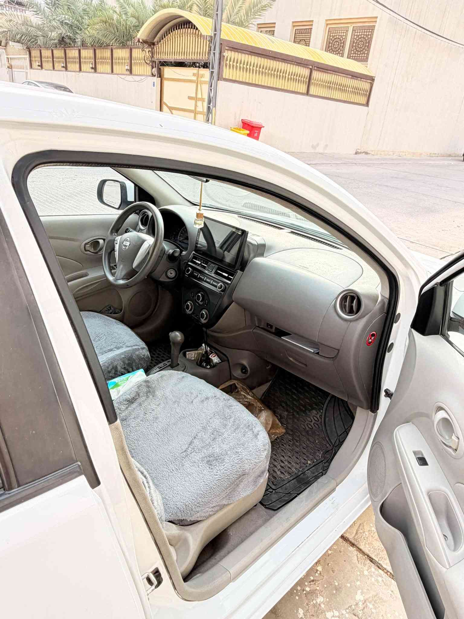 صني هندي • ٢٠٢١ • ٢٤٠٠٠٠