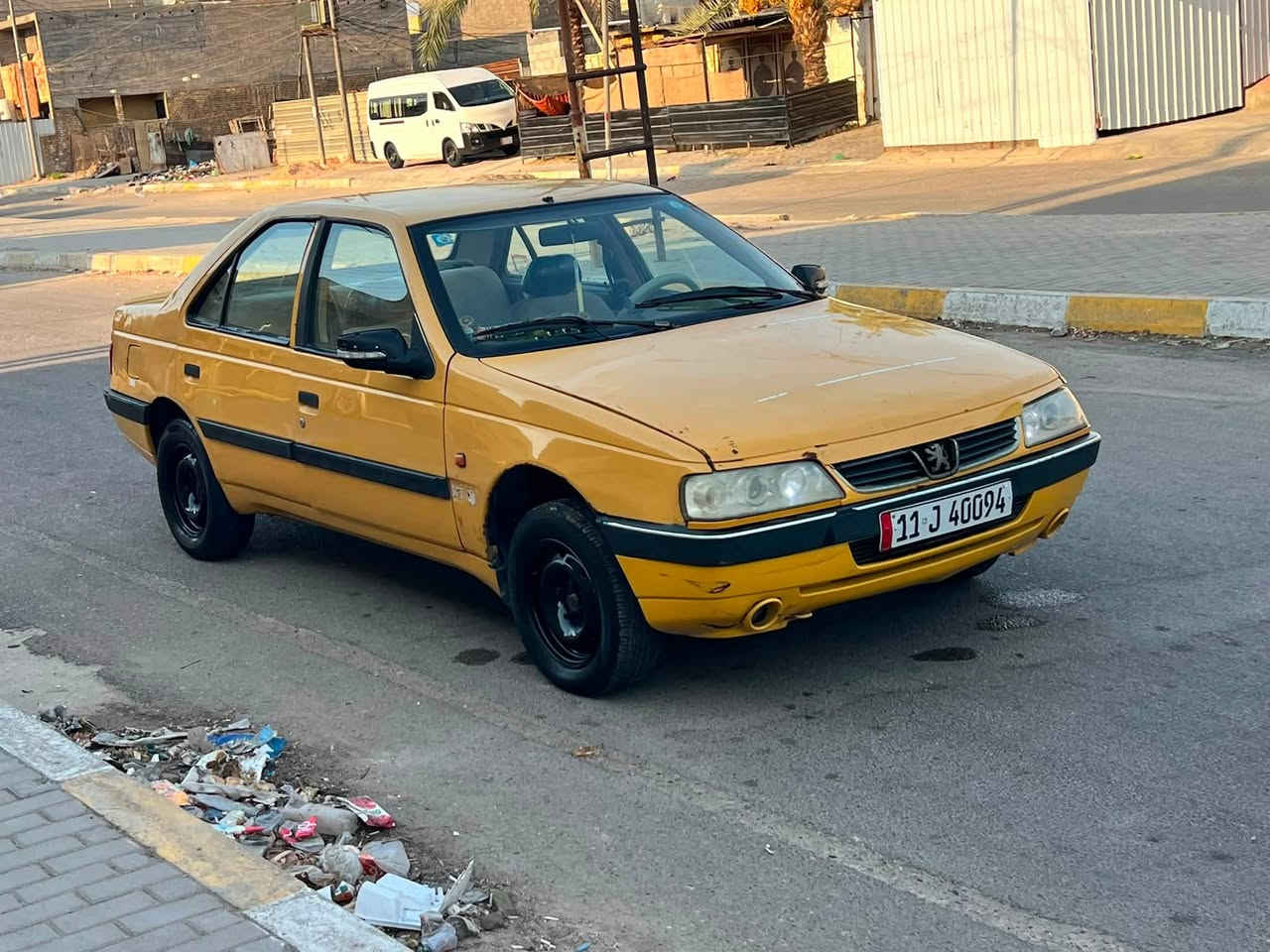 سلام عليكم بيجو لميس موديل 2015رقم بغداد نكليزي مصفره من كلشي هيئه غرامات سنويه حديثه مشروع وطني كير مكينه كفاله انطي بيهه ضمان شرط صدر خلفي امامي جديد هسه مبدله تخم تاير  سنتر لوك دوشمه ارضيه مع كشنات نايلون سياره جاهزه من كلشي ماعده الكلج مال كمبريسر غير هاذ اني مسول عليهه مكفوله من ضربه سياره بيع او مراوس حسب لقناعه السعر 29بيهه قليل مجال لاستفسار ***********
