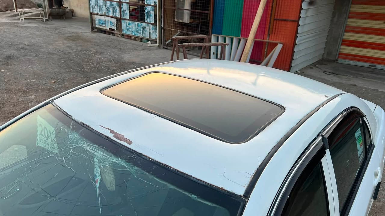 سلام عليكم

بي واي دي جي ثري  BYD G3 2013
سياره بيها ضربه صندوك ومعمره خياسات تايرات جديده
حداديه جديده
عليها منضومه زنون كامله 
عليها شاشه 
السنويه نافذه وراعيها موجود 
السعر٣٥ورقه وبيها مجال 
رقمها واسط وموقعها واسط شيخ سعد 
***********

