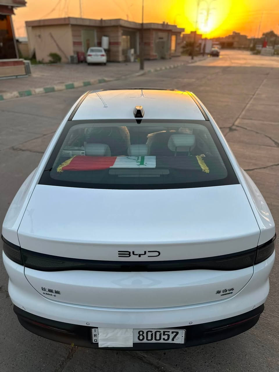 BYD Seal 05 فول مواصفات
السعر ١٥٥ بيها مجال قليل ركز هاي فئة فلاك شيب مو العادية
بيها بارد بالجنطة خسفة موضحة بآخر صورة ورجعت عالبارد باقي شرط الفحص 
العنوان بابل الكفل
المواصفات :
كاميرات ورادار ١٣ 
ركن وقيادة ذاتية 
تشغيل عن بعد 
مري شفط 
شاشة كبيرة
حساسات امامي خلفي
فتحة قمارة
دخول ذكي 
بطارية ٥٥ كيلو 
إشارات بالمري 
بنزين عن تجربة مشيت ١٢٥٠ كيلو بالتفويلة 
ويل كروم 
شاشة كيبورد عربي ومنصب اغلب التطبيقات ومحدثه 
لايت ليد ابيض 
بعد بيها هواي شغلات يصعب ذكرها 
للاستفسار *********** أنور القريشي
