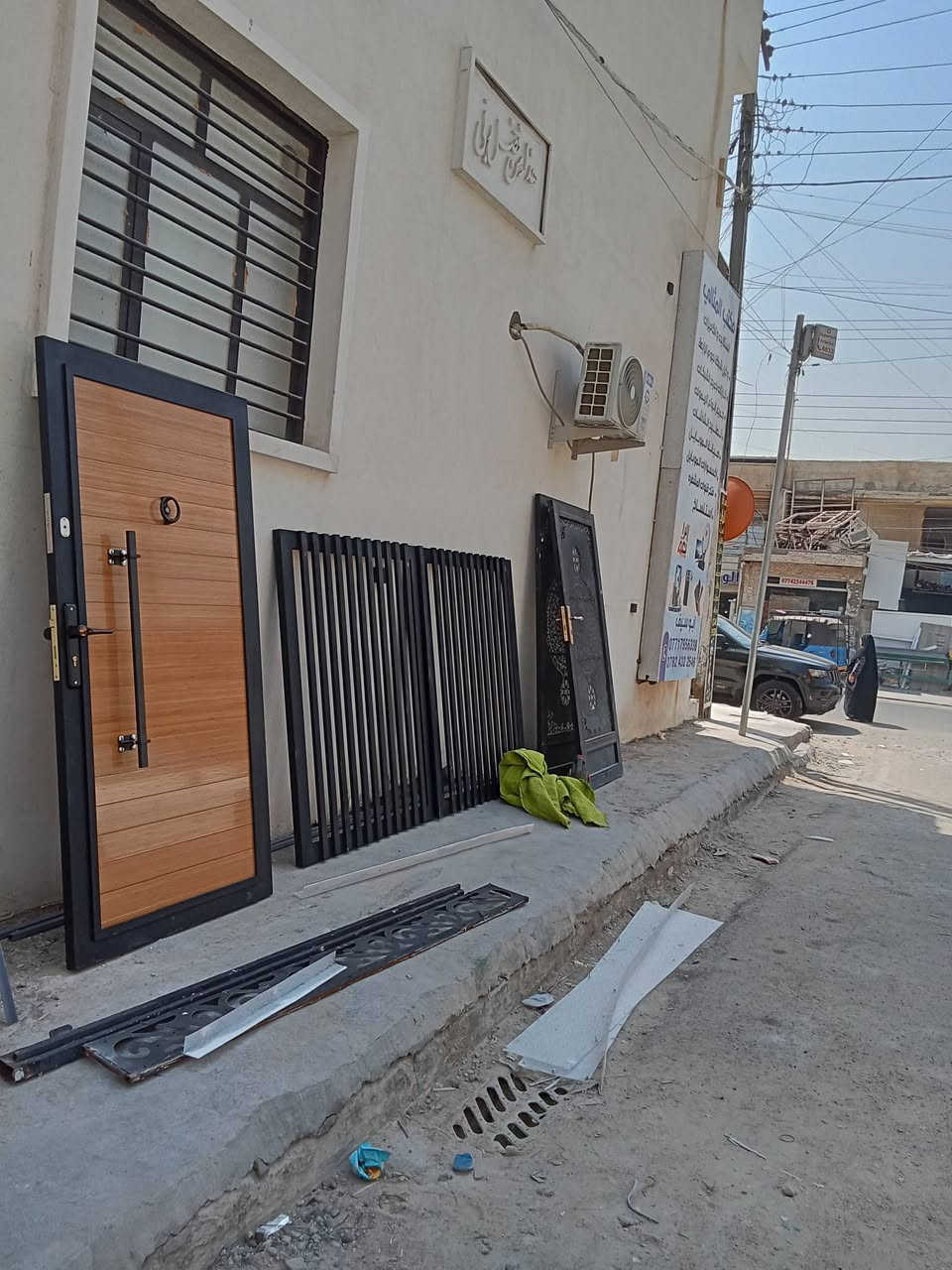 كافه اعمال الحداده 
ابواب محجرات سقايف 
كرفانات وكل ما يخص اعمال الحداده بأنسب الاسعار 
للاستفسار ***********
