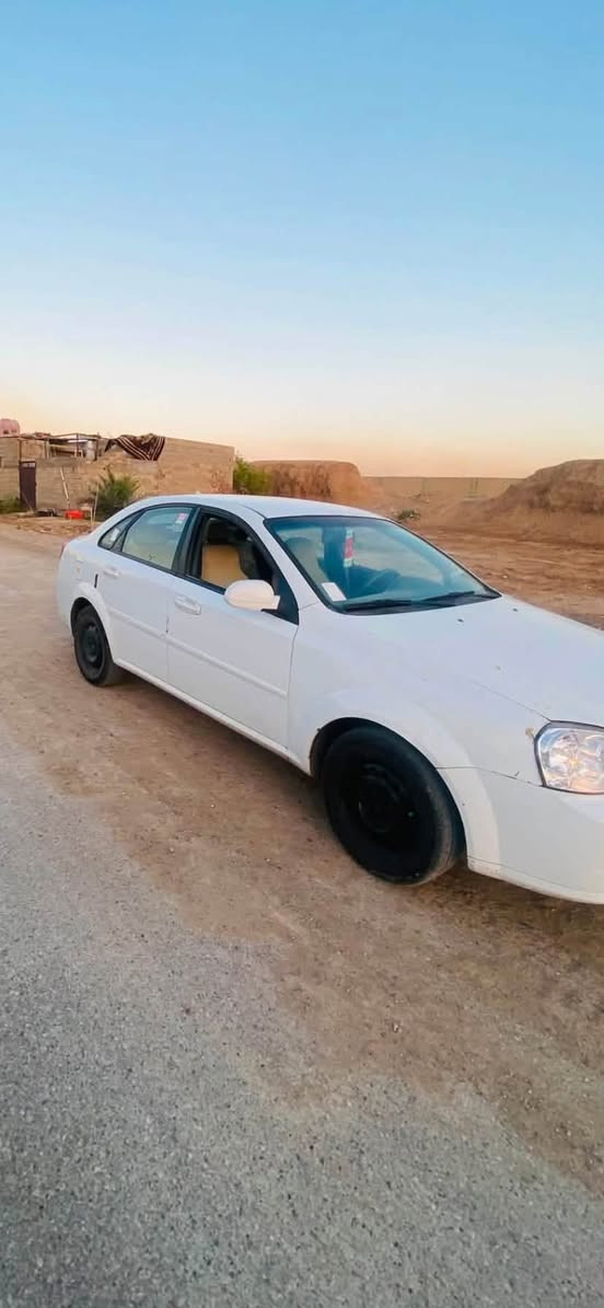 سلام عليكم اوبتر للبيع مديل ٢٠١٢السايره بيها قطعه بنيد ا مبدله فقط الغوده والشواصي مكفوالت 
 السياره كير ومحرك خير من الله 
سعر ٧٤وبيها مجال رقمها بغداد 
مكان السياره بغداد حي اور
هـ***********
