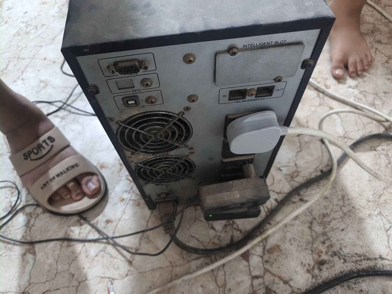 يو بي اس • بطاريات هابطة • بغداد الجديدة