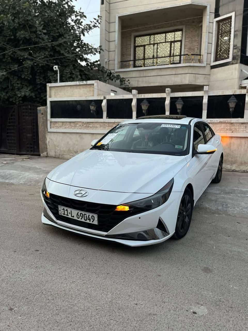 إلنترا هايبرد 2022 وارد امريكي ابيض
فول مواصفات Limited
-فتحة 
-شاشة متصلة 
- موديل: 2022
- رادارات تصادم امامي وخلفي 
- كاميرا خلفية
- حساسات أمامية وخلفية
- تشغيل عن بُعد
- دعم  CarPlay 
- مكيف أوتوماتيك
-مقاعد تبريد تدفئة
 - ماشيه 62 mi
(حادثة خفيف نص البنيد وربع الجاملغ) السعر 137 ورقه 
التواصل واتساب وخط ***********
