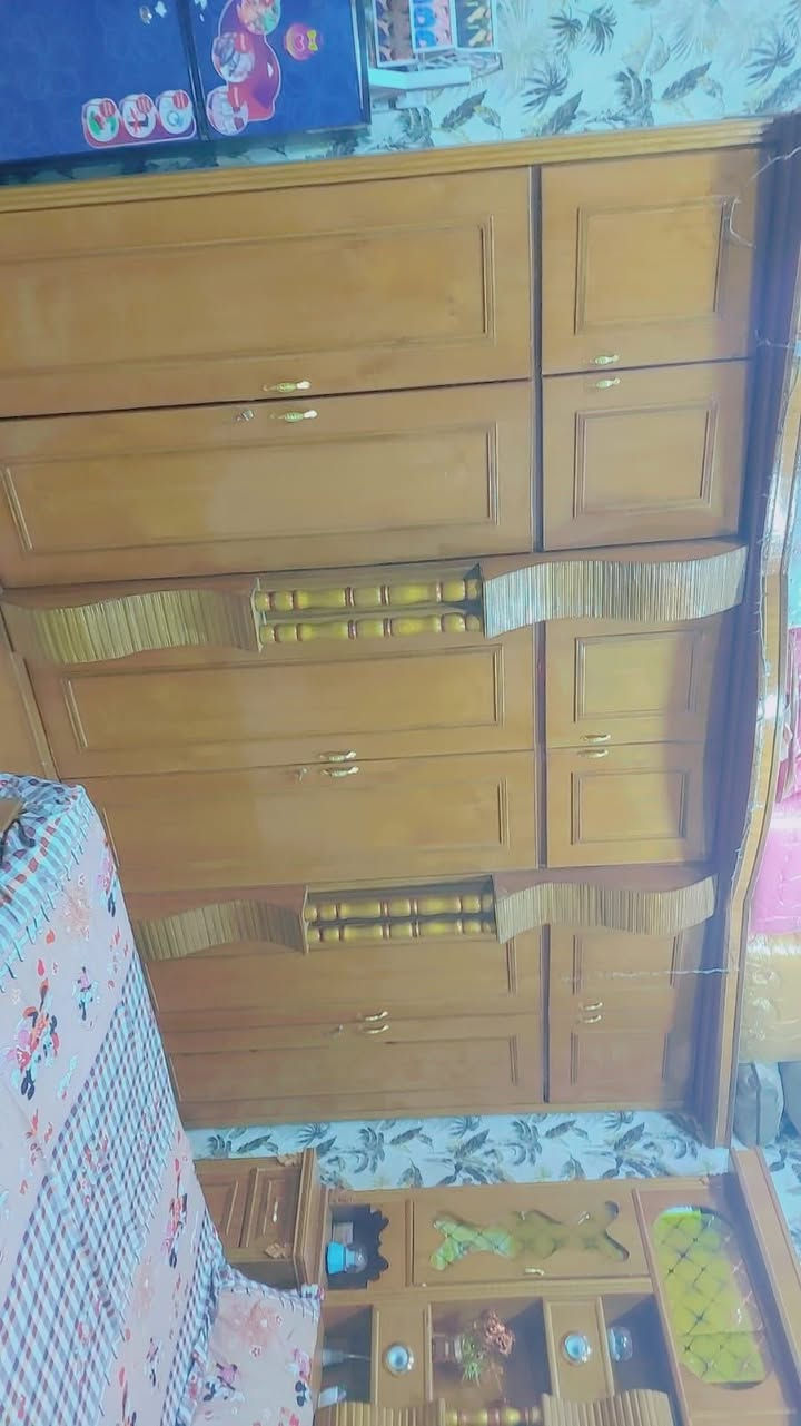 غرفه للبيع 
جبيل سد الفلوجه 
السعر مليون و200 وبيهه مجال 
***********
