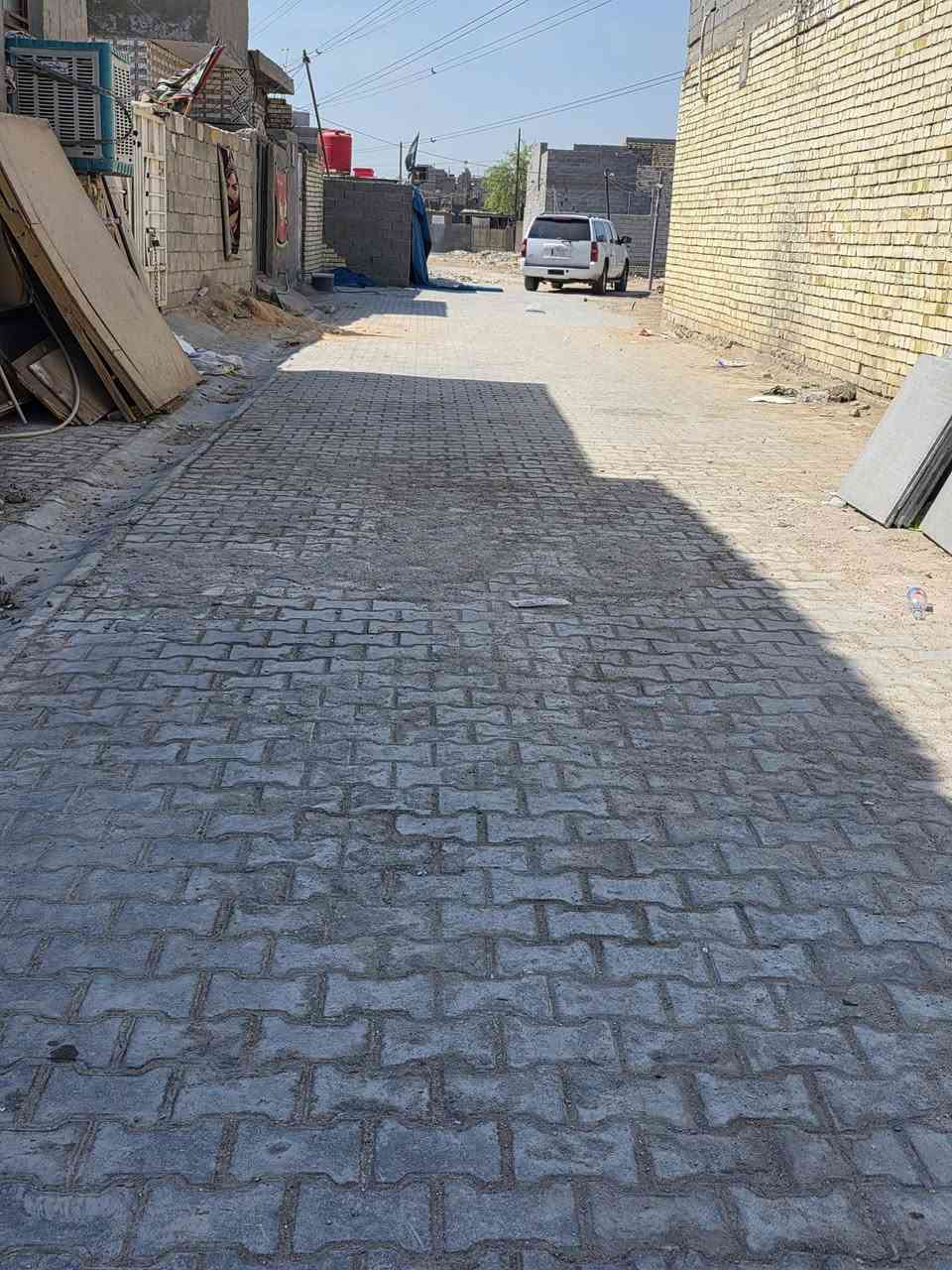 عندي قطعه ارض للبيع كافه لخدمات بسعر مناسب  لعنوان بغداد سبع قصور شارع كريش  للاستفسار  ***********   
***********
