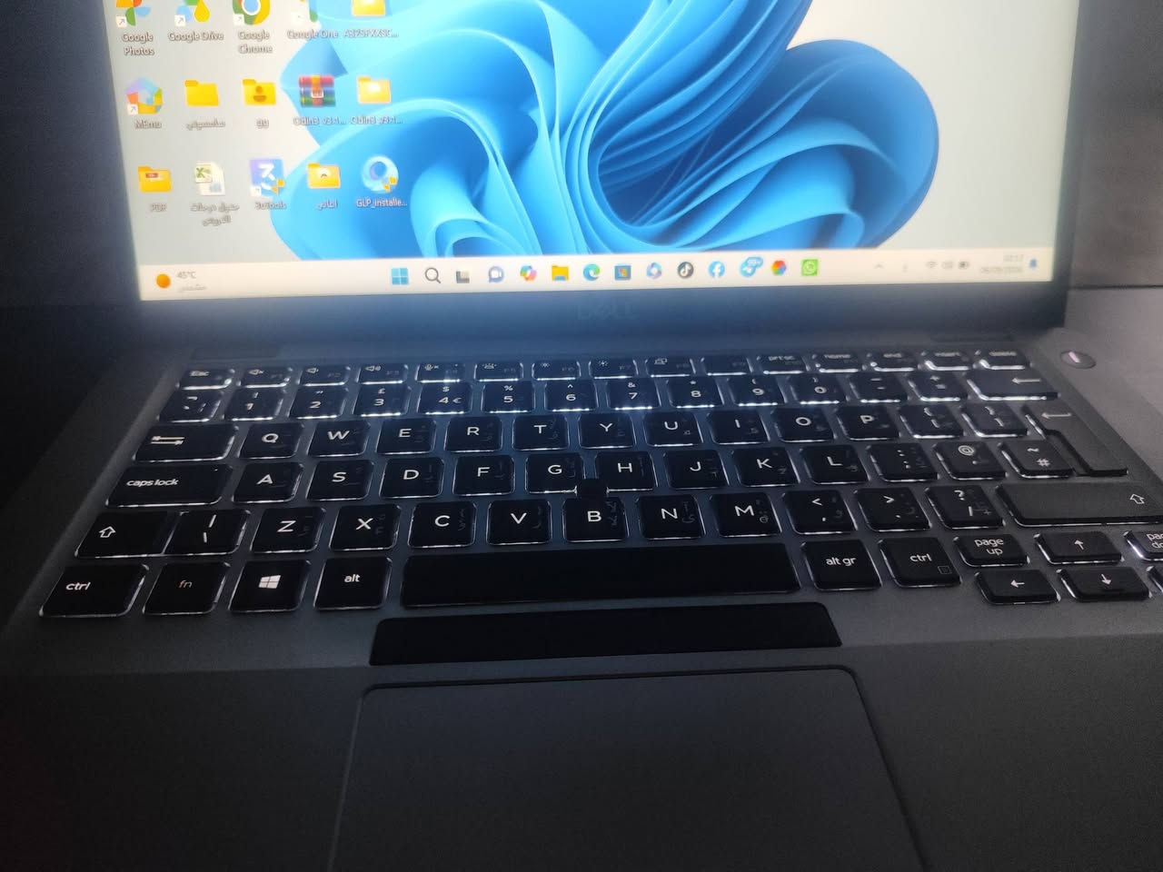 السلام عليكم Dell latitude 5410
كوراي 5 جيل عاشر

رام 16 گيكاDDR4

ذاكرة 256 نوع ssd السريع

كارت شاشة داخلي 8 گيكا انتل گرافك

شاشة حجم 14.1 انج بدقة عالية الوضوح FHD1080تدعم HDR
كيبورد عربي انكليزي ضوئي ليزري
مداخل صيانة ولا مصلح مكفول من اي عطل
بطارية من3 ساعات الى 5 ساعات
السعر:350الف 
الاستفسار مراسلة واتساب ***********
