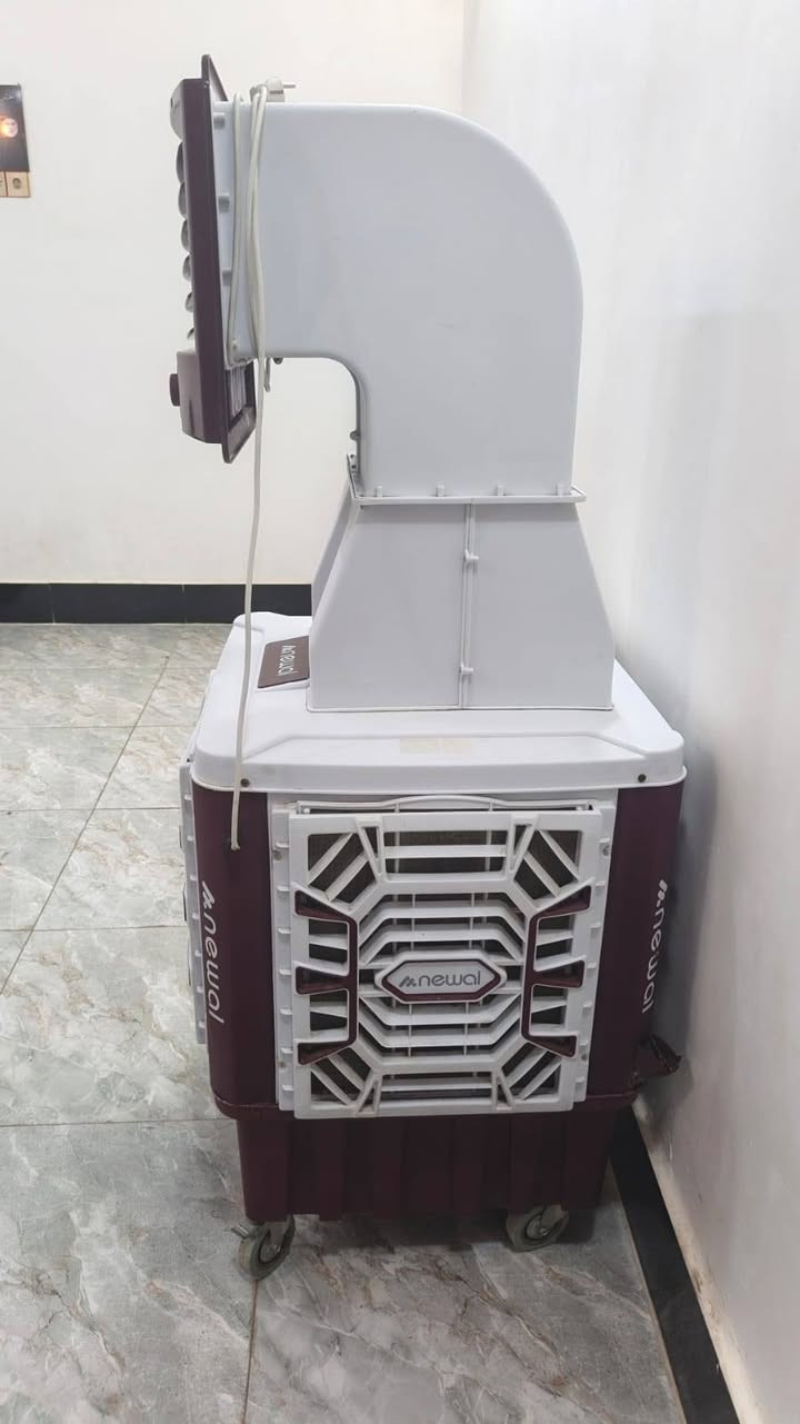 السلام عليكم مبرده كونفيره للبيع السعر 300 وبي مجال نجف ميلاد شارع 15 نظيفه وقليل استخدام على هذا الرقم راسلوني بالخدمه ***********
