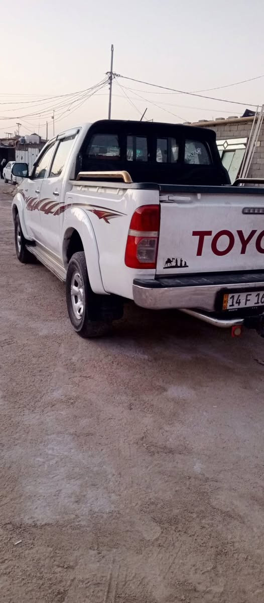 مكلف بالنشر 
بيك اب فلوانزه فور ويل موديل 2014 مكينه گاز رقم بصرة انگليزي بسم البائع نفسه سنويه ورقم جدد سيارة مال جناي وجاهزه من كلشي تخم تاير دواخل تبريد *********** رقم الحجي راعي السيارة البصرة, العراق
