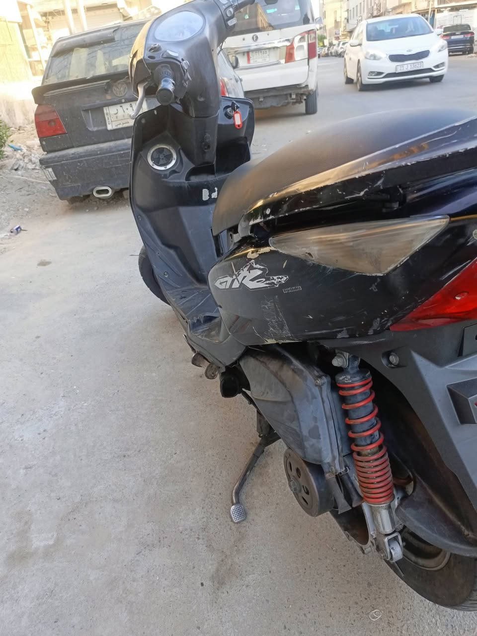سلام عليكم دراجه ماكس ثعلب نكره سلف كهربائي كلها شغاله كفرات كلها ختم واحد سعر 500 مكان بغداد لاعضميه 
***********
