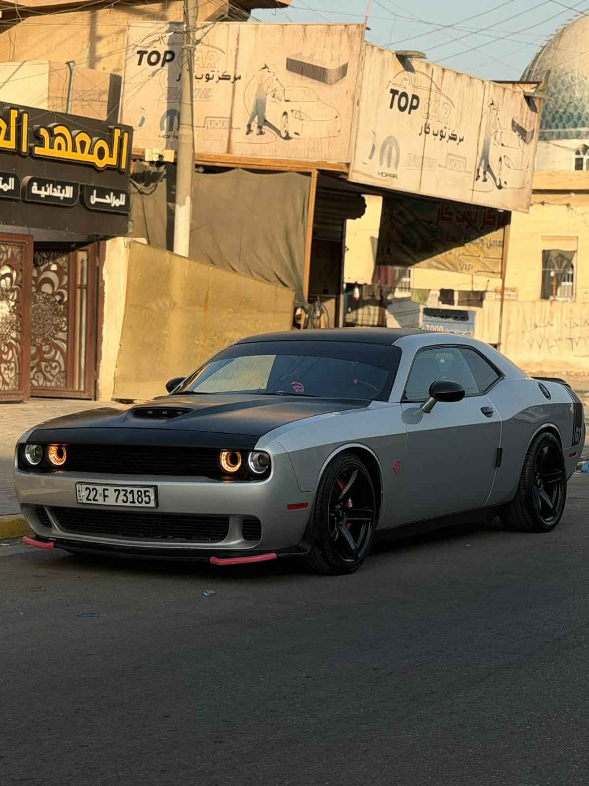 جالنجر موديل20 سلفر
حادثها جاملغ امامي فقط الباقي كفاله 
سياره فوول مواصفات باستثناء الفتحه
سياره مواصفات gt
رقم أربيل الدولي الجديد 
سنويه وهزه جديده 
تريد تحويل تريد وكاله 
المواصفات 
حساسات اماميه خلفيه 
كاميره دواره
شفتات ستيرن 
تخم تاير
حداده صدر كله جاهز
الاضافات 
بنيد ديمون اصلي جديد
داخل طلاء كاربون فايبر 
دوسات دفيوزر لحية امامية 
شوته K.N اصليه 
ويل خسفة قوية
فجوج ٦٠ بستم 
السعر ١٦٠  وبيها مجال 
مكان السياره  حي الاعلام
***********
