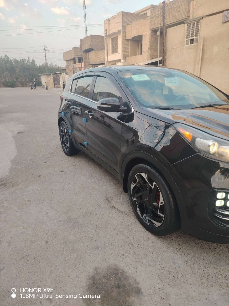السلام عليكم كيا سبورتج م 2019وارد امريكي حادث بنيد  مكفوله كفالة عامة ليبل واحد بدون ايرباك  مواصفات   كامره خلفيه تبريد قطعتين تحكم ستيرن جهتين نضام صعود ونزول جبال مانع الانزلاق ويل كب تبريد ثلج  مكينة ٢٤٠٠ مامفتوح سنوية جديد رقم اربيل الجديد الدولي  أتريد تحويل او وكالة ثاني يوم اني حاضر العنوان بغداد حي النورين  سعر 137 /ورقة للستفسار ***********

نص مكتوب في الصور:
- HONOR X9b
- 108MP Ultra-Sensing Camera
- HONOR X9b 108MP Ultra-Sensing Camera
- O HONOR X9b 108MP Ultra-Sensing Camera