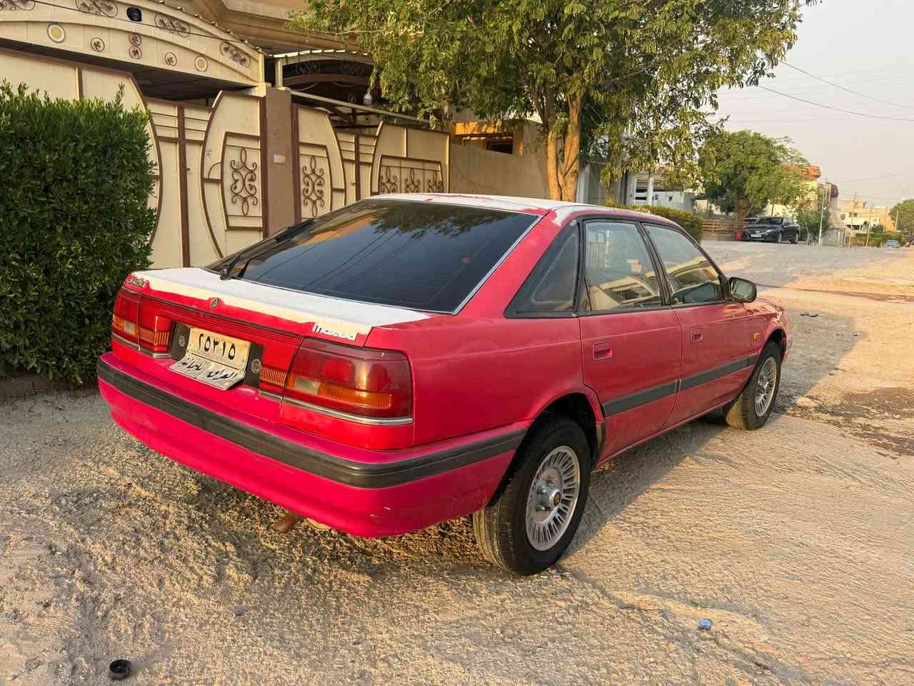 مازدا 626 موديل 1991 گير ومحرك شرط الفحص 

شرط بدون ضربة بدون خياس بيه اماكن جراد خفيف 

تبريد تدفئة شغال كهربائيات كله شغال بدون نقص 

شرط تخويل والغرامات /السعر 32 وبي مجال خناقين, ديالى

