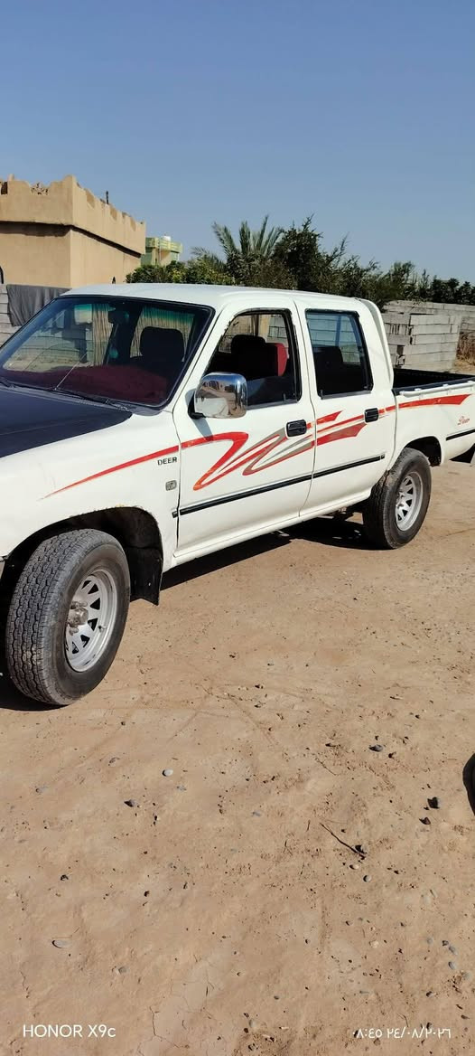 مكلف بلنشر بكم دير للبيع منفيس سياره جاهزه من الدعاميه لدعاميه محرك وكير وصدر كله بلشرط تايرات جديد خياس مابيه السعر30واذه رقم صاحب السياره ‏‪***********‬‏تصل علي مكان السياره الحلوات

