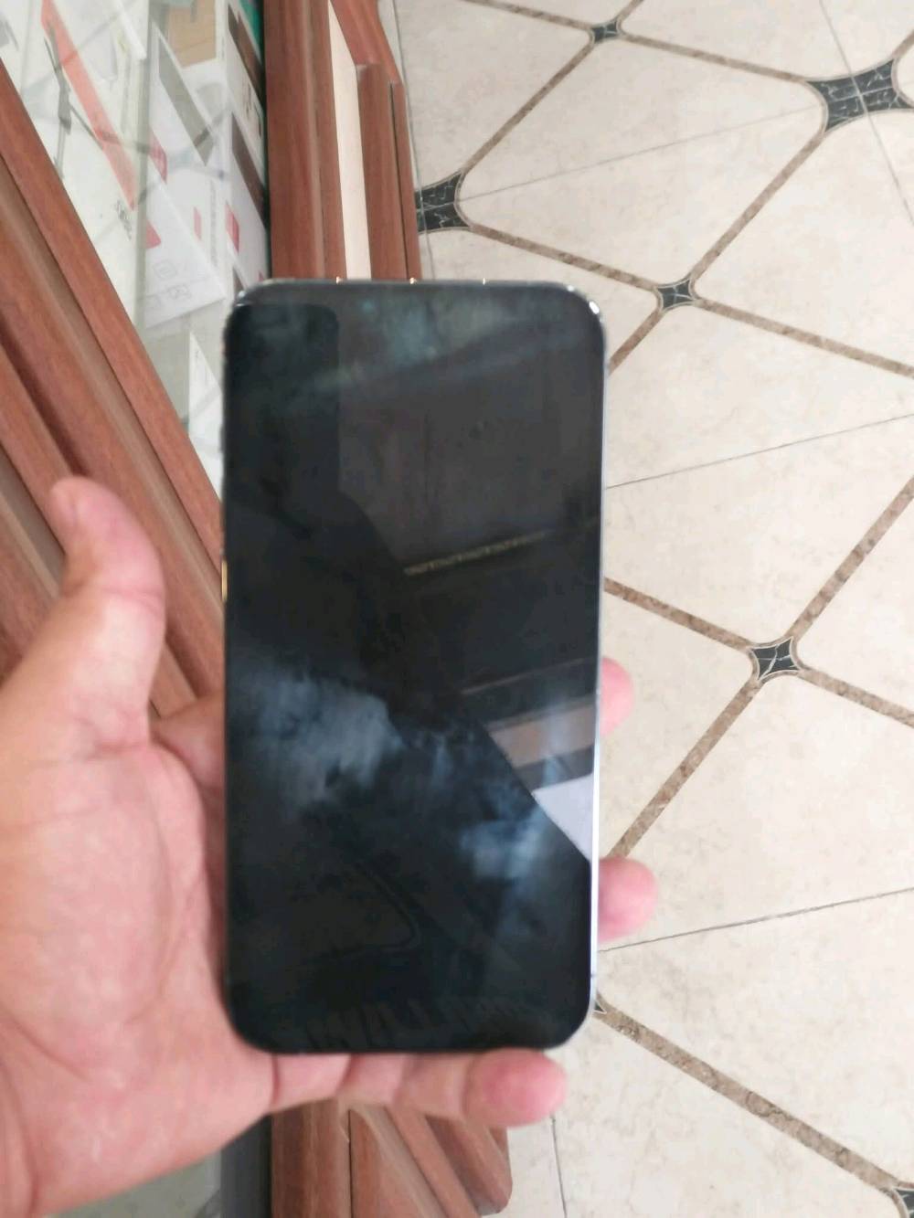 آيفون ١٣ برو ماكس • ٢٥٦ • بطارية ٧٩