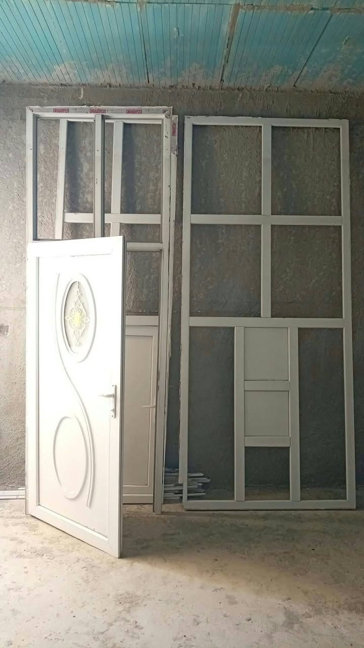 جام خانه للبيع 3.50عرض 4امتار ارتفاع للستفسار ***********
