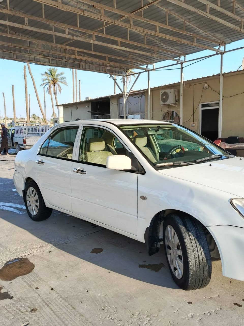 يا الله لانسر موديل 2010 المرغوب 
السياره مكفوله فقط تعمير اهلالات
رقم بغداد دولي باسمي وهزه جديد تحويل ثاني 
يوم
 مكينه وكير كفاله  
 تبريد ثلج  

السعر 85 بيه مجال 
للاستفسار الاتصال على 
***********
