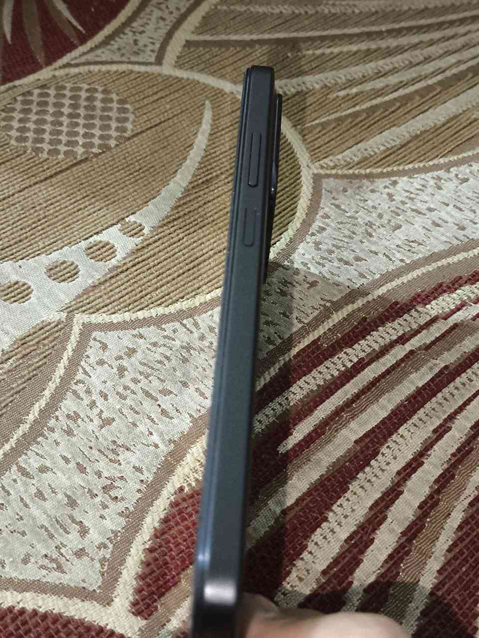 بوكوc85
الجهاز نضيف بمعنى الكلمه مامستخدم بس يومين
الجهاز بدون ملحقات فقط الجهاز !
ذاكره 256 جيجا
60 فريم اعتقد 
سعره 225 بيه مجال قليل
مكاني ناصريه ناحية الفظليه
*********** واتساب 
بس تعامل اعبر البوست .
