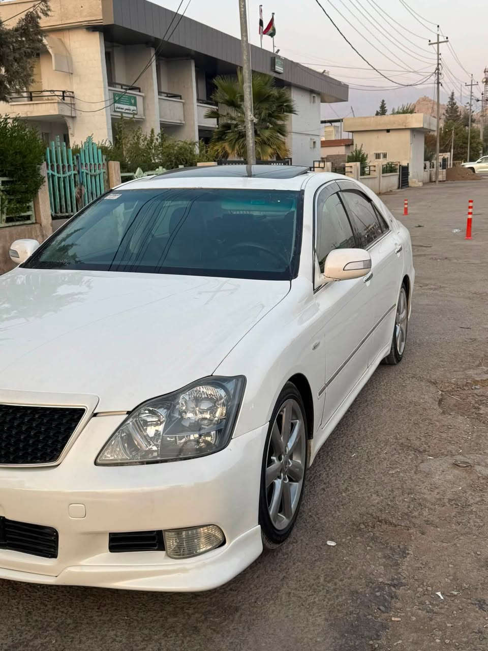 بسم الله 
شــاهــانــە - بــڕاوە - بــێ بــۆیاااخ 😮‍💨
١٨٤
٢٠٠٧ 
سلاید 
جلد
هیتەر
برێک بەسراوە 
تەبرید سارد و گەرم
پۆڵیش کراوە
کامل
مەسرەف کراوە
تەقە و ڕەقە بە شەرت
دەعم لێدراوە و قرچ و شانسی و کەڤەر و ماڵی مەدەنی بە شەرت
سەیارەکە لە سایەقێکی کەمە

ناونیشان : سەید سادق
نرخی سەیارەکە ٦٨ گەڵا و معامەلە
☎️ ***********
☎️ ***********
