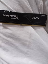 رامات DDR4 • ٢٤٠٠ • ٨جيجا