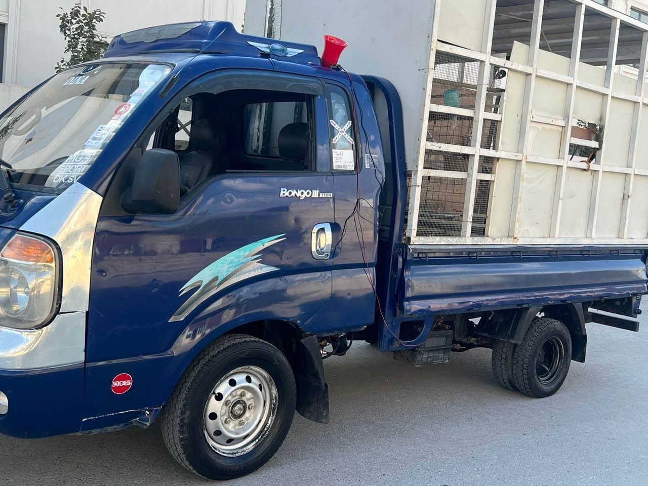 کیای ٢ تەنی٢٠٠٨  ٣ هەزار سۆپەر کێر و مەکینە بەشەرت کلاجو عەینەی بەشەرت ماڵی کەسابەتە کارەبای بەشەرت دوبەی براوەیە دەعم لێدراو وەرگەراو نیە  کامل مەسروف کراوە تایە لۆک  نمونەیە سەیارەکە مالی دۆست و کەسابەت ***********        بۆ زانیار تلیفۆن بکە  شوین رانیە رانية, السليمانية
