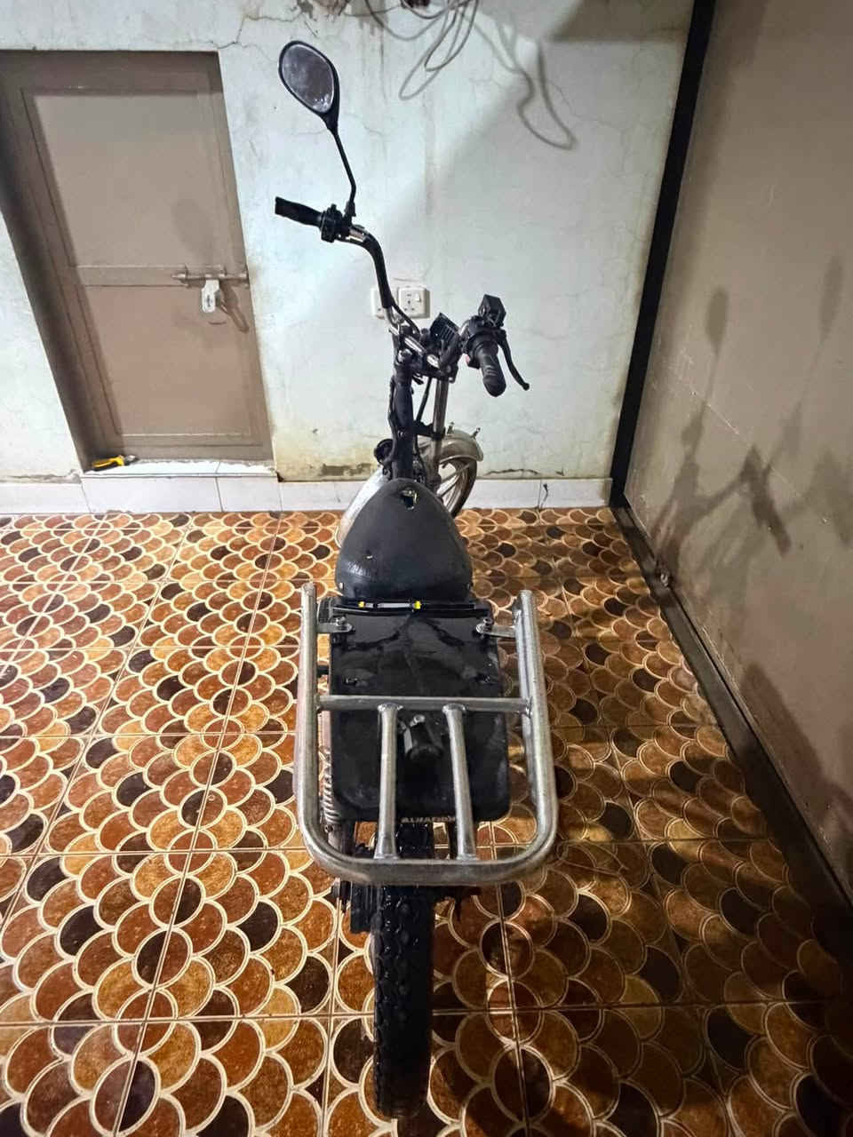 دراجة شحن مفولة ناقصها بس بطارية وحدة فقط وشغل واتوكل ع الله
للعلم واكفة بسبب بطارية وحدة منهن عاطلة يعني بس تبدلها وتشتغل طبيعي خير من الله للبيع السعر 300 وبيها مجال للطيبين الله يحفظكم 

***********
واتساب فقط
