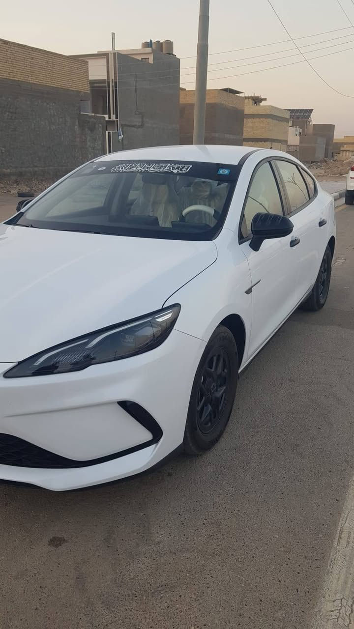 السلام عليكم البيع بي وادي سيل فايف رقم بغداد بسمي الاستفسار ***********
