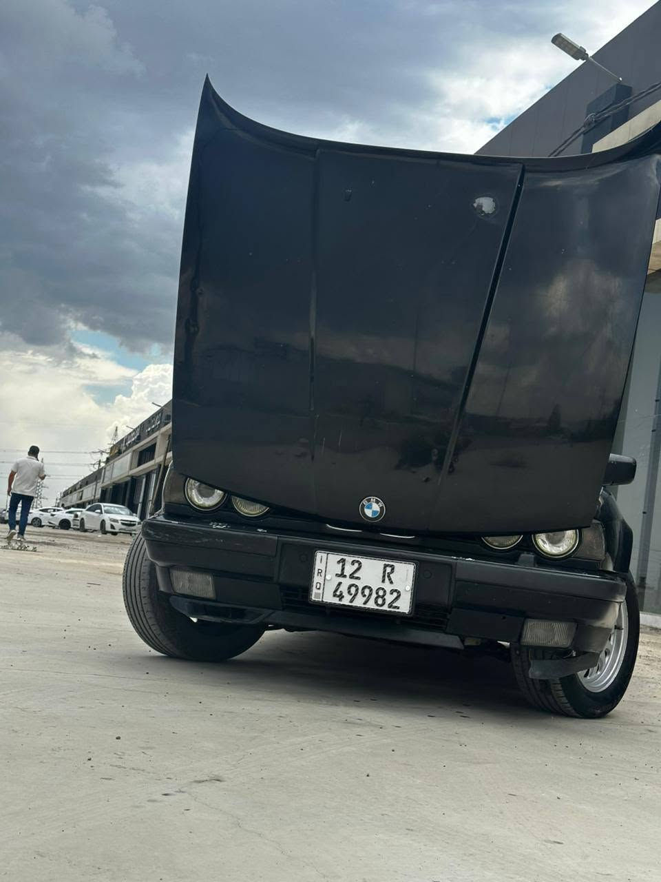 بي ام دبليو ٥٢٥ • ١٩٩٣ • مكينة شرط