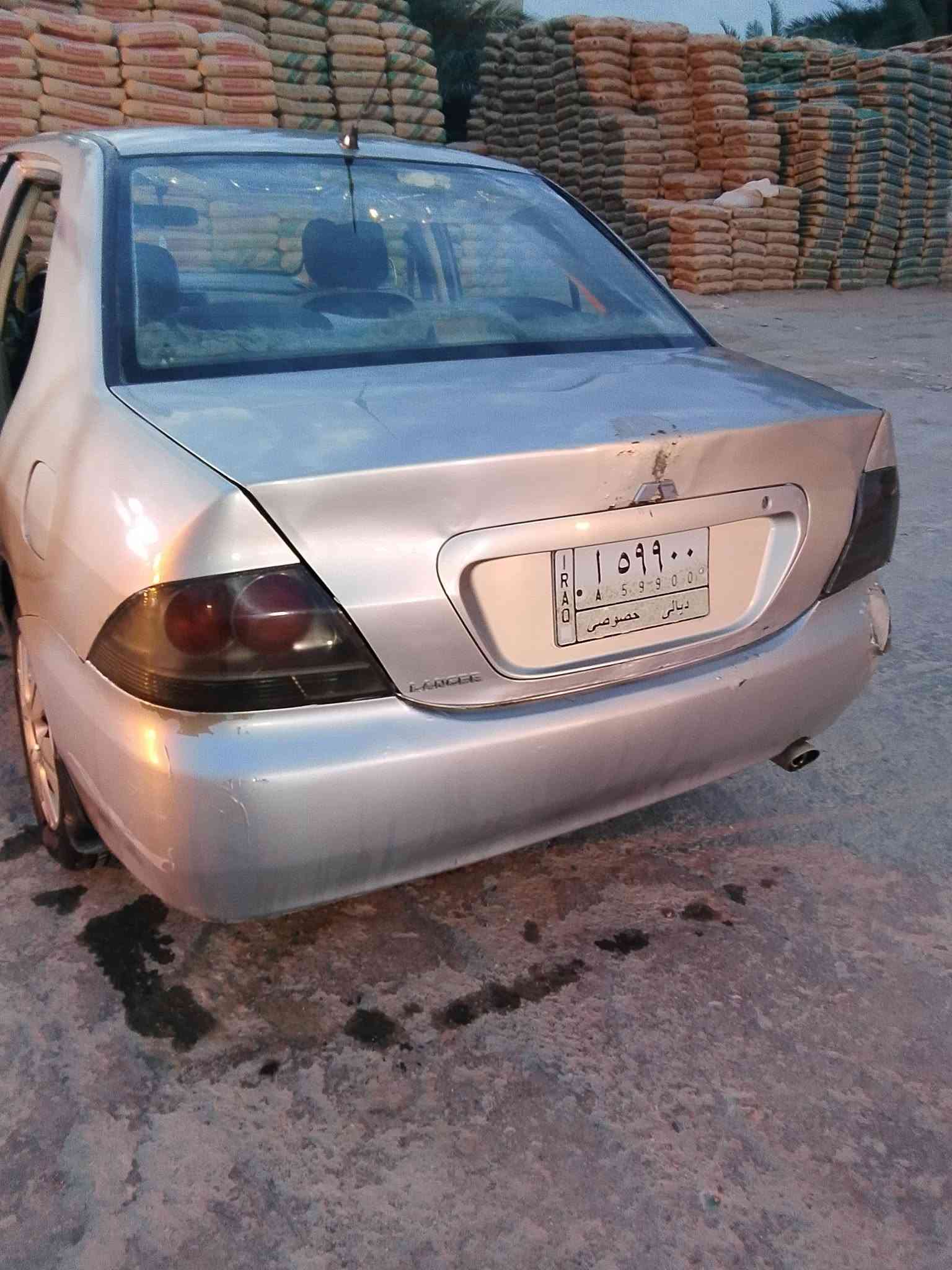 سلام عليكم لانسر للبيع موديل 11 بسمي تحويل رقم دياله محرك كير صدر نص عمر تخم تاير نضيف تبريد تلج يرادلهه صبغ حزام لونهه جارد سعر 58 وبيهه مجال مكان بغداد ***********
