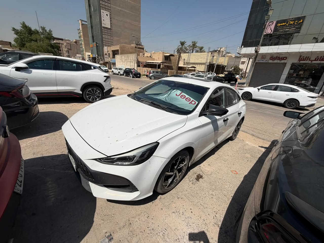 السلام عليكم
MG GT 2023 LUX
فول مواصفات ماشية ٧٩ الف السيارة كاملة فقط بيها شخط بالبنيد وشخط بالجاملغ الايسر وبالدوسة مال سايق 
السيارة تحت الضمان وكل الصيانات كاملة مواصفات الفول معروفة رادار امامي ومري شفط وحساس خلفي كامرات ٣٦٠ وفتحة سقف شاشة ديجتال مانع انزلاق وتحديد مسار واغلب المواصفات بيها 
السعر ١١٠ وبيها مجال 
العنوان بغداد زيونة 
***********

