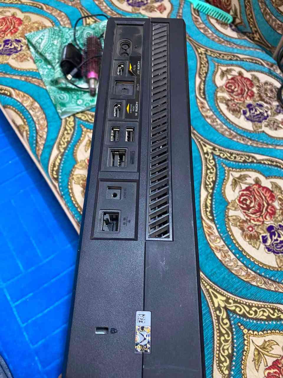 سلام عليكم
اكس بوكس ون فات 
الذاكره نص تيره
عنوان ناصريه مركز 
سعره 110
***********
