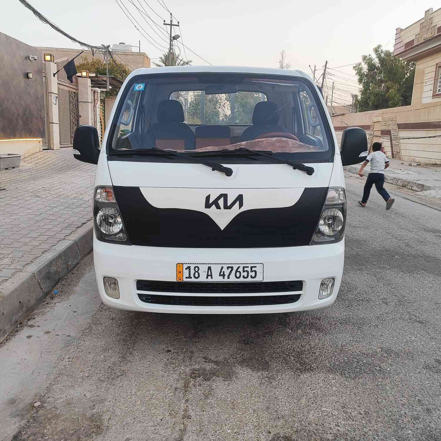 السلام عليكم كيا موديل 2018 كفاله من ضربه وتبديل شاصي كفاله مكينه وكير 2700 حداديه خلفي امامي جديده كهربائية فول شغال تخم تاير تحويل مباشر سنويه الغايه 2030 سعر 114 العنوان كربلاء رقم الهاتف ***********
