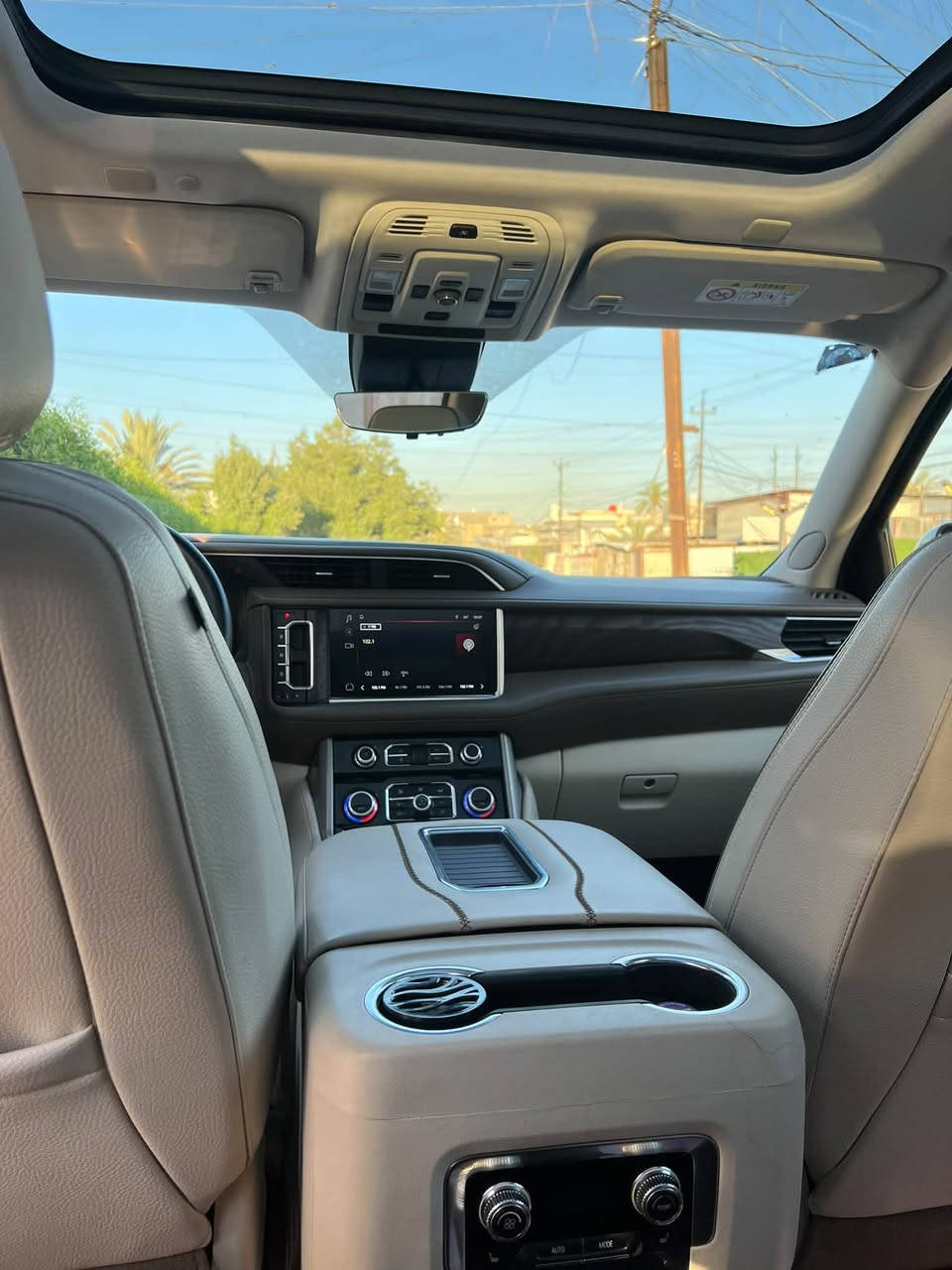 ﷽

للبيع جيمسي 2023 
Yukon Denali 
ماشيه فقط 49 الف كيلو حقيقي 
ضمان شركه المنصور ٥ سنوات و سيرفس بلاش 
مغلف PPF مات و بيها ضمان ١٠ سنوات
كير ، محرك كهربائي كل بشرط 
سياره مكفول كفاله عامه حتى دعاميات 
محرك ٦٢٠٠ ، كير ١٠ نمر 
‎فول موصفات 
مواصفات كادلاك 
‎داتا شو كبير ، رادار جانبي خلفي امامي ، رادار ،مانع تصادم  امامي ، رادار مانع تصادم خلفي ، خمس كامرات ، خمس بصمات
‎كشنات تبريد تدفأه خزن وكهرباء ، كشن رجاج تحذير ، كشن خلفي منفصل ، كشنات الخلفيه كهرباء ، لون الكشنات ابيض ، جنطه كهرباء
‎شاشات خلفيي 🖥️ ، ستيرن كهرباء ، بانوراما ، كيجات شاشة الكتروني . دوسات كهرباء ، فور ويل ، اربع انضمه قياده ، جكات
‎ جمسي دنالي اعلي فئه ب جمسي
‎ثلاجه ، شاحن ويار ليس
مكان / بغداد حي الجامعة 📍 
السعر 52 الف 
***********
