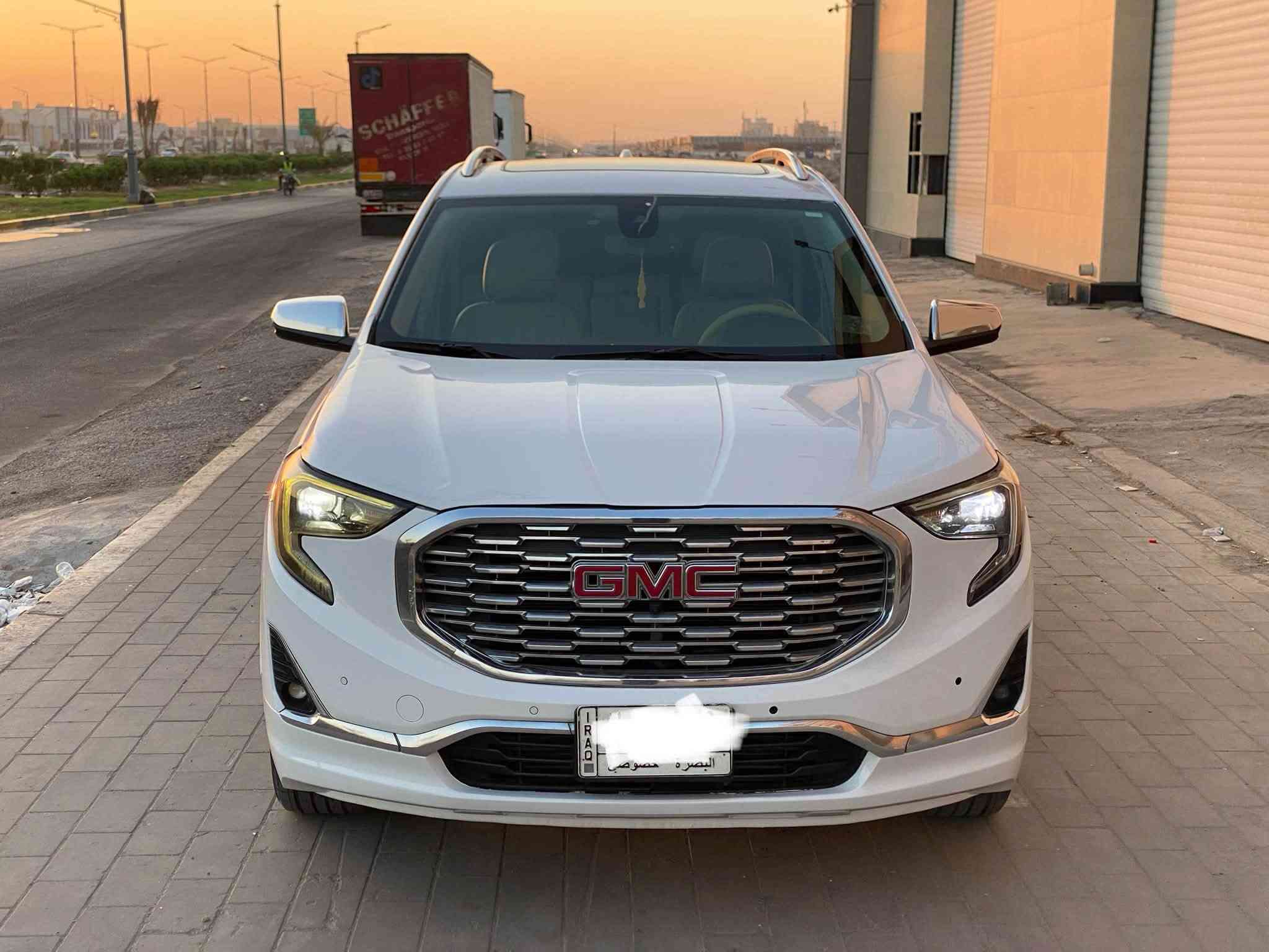 السلام عليكم جمسي تيران رقم بصره تحويل 2018 اصل امريكي حادثه جاملغ امامي فقط بدون داخل وبيه باب خلفي صبغ اثر شخط والباقي كفاله السياره فول مواصفات للاخير بنوراما داخل ابيض فول الفول محرك وكير وتبريد وحداده كله بلشرط السعر 150 رقم الهاتف *********** مكان السياره البصرة
