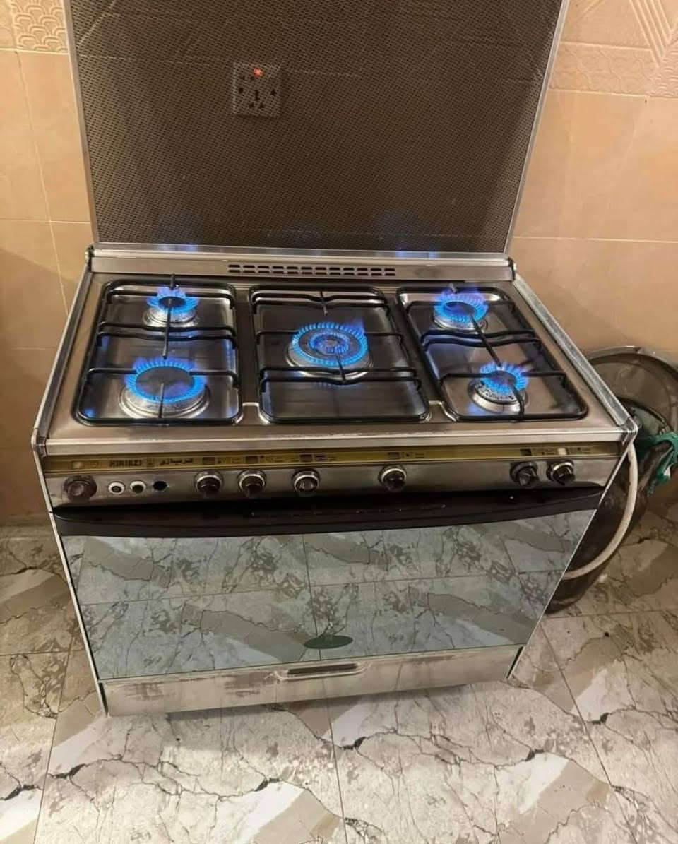 السلام عليكم صيانه طباخات موقع داخل البيت خارج البيت اتصل وياي واتساب ***********. 0779894326
