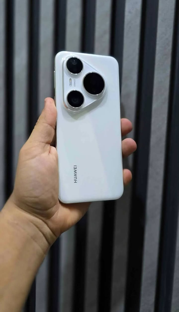 Huawei pure 80 pro
هواوي بيورا ٨٠ برو

ذاكره 512/12g

نظافه 💯
مستخدم 3 اشهر وكاله

ملحقات كارتون + شاحن

السعر 875 الف بيه مجال

 بيع وشراء ومراوس 
عنوان بغداد البلديات
***********
