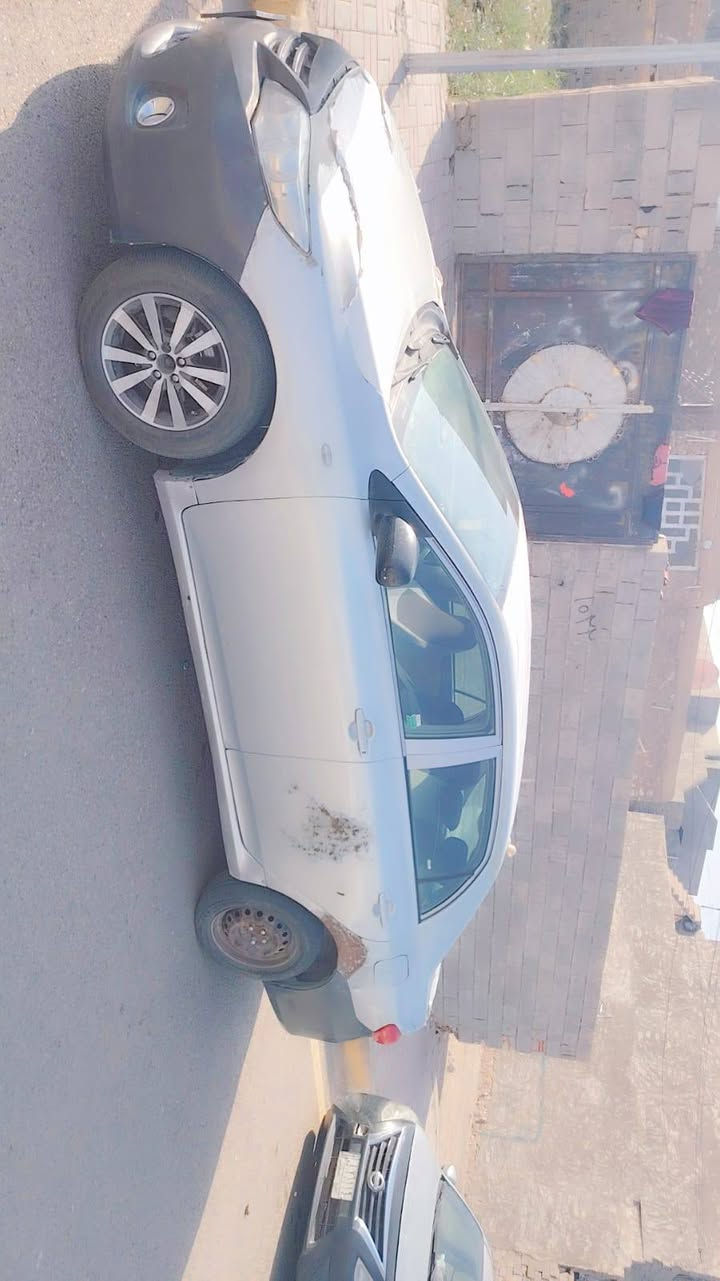 كورلا • ٢٠٠٨ • طخات خفيفة