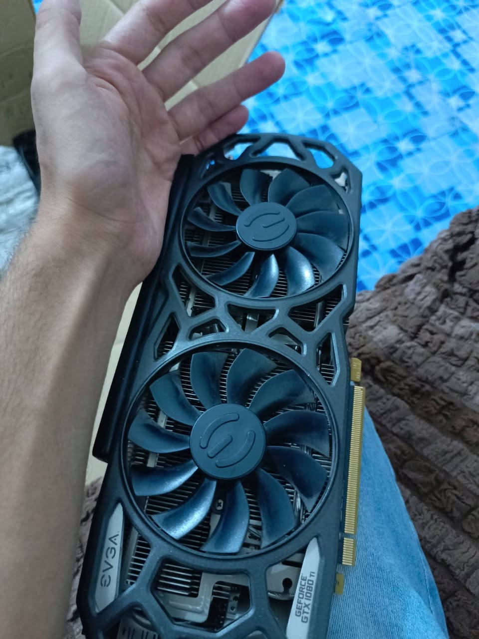 كرت شاشة • GTX 1080 TI • ١١ جيجا