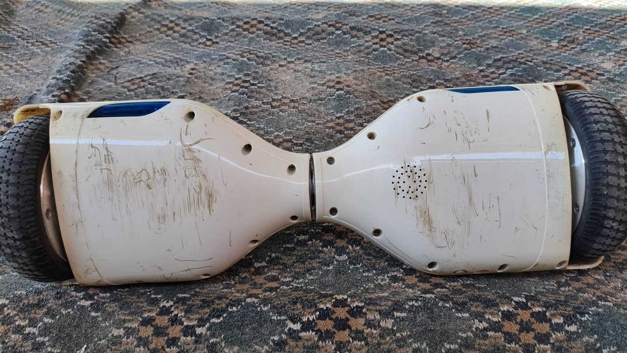 سكوتر و بي سبيكر كامل مع شاحنة و كارتون ناقص يرادلة بس  بطارية السعر 25 قفل 
مكاني بصرة معقل 
يوجد توصيل 
للاتصال ***********
