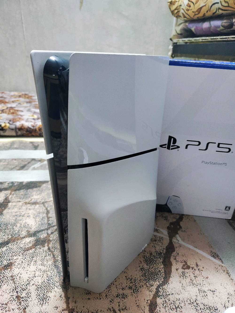 السلام عليكم بلي 5 سلم 1t للبيع لوك ستيكر الجهاز نسخة يابانية كامل ملحقاته مع شاشة 165hz حجم 24 مع قرص ذا لاست اوف اس الجزء الاول
المكان:بغداد-الحرية
للتواصل:*********** واتساب
السعر: 950 الف قفل