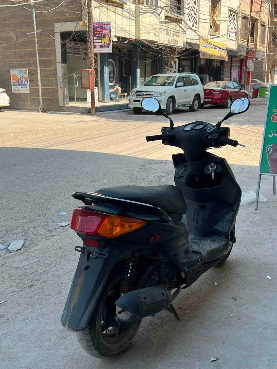 سلام عليكم دراجة سكنس فحل كوري دراجة جديدة جداً وبوضع الوكالة انشاءالله كلشي شغال لايت زنون عالي وناصي ومتغير واشاير وغيرها ولون طافي شرط الدراجة ترايك للبصرة انشاءالله وبيها قبق فلاوين ودراجة بوضع الوكالة انشاءالله بس اني ما غاسلها كلچاتها كلش قوية انشاءالله .  سعرها 850. وبيها مجال بسيط حگ جيتك بدون كسران لان اني صايرة علية بأكثر من هيچ   مكاني بغداد الدورة رقمي ***********
