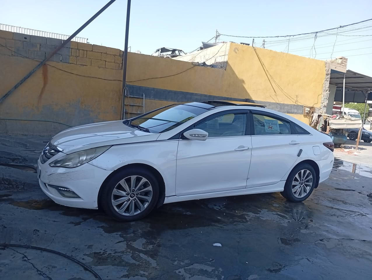 السلام عليكم للبيع سوناته 14 خليجي مضلع 
فول مواصفات عد البصمه 
رقم بغداد دولي  بسمي 
كير محرك خير من الله 
مرفق السونار بل منشور
95 وبيه مجال 
العنوان فلوجه 
***********
***********
