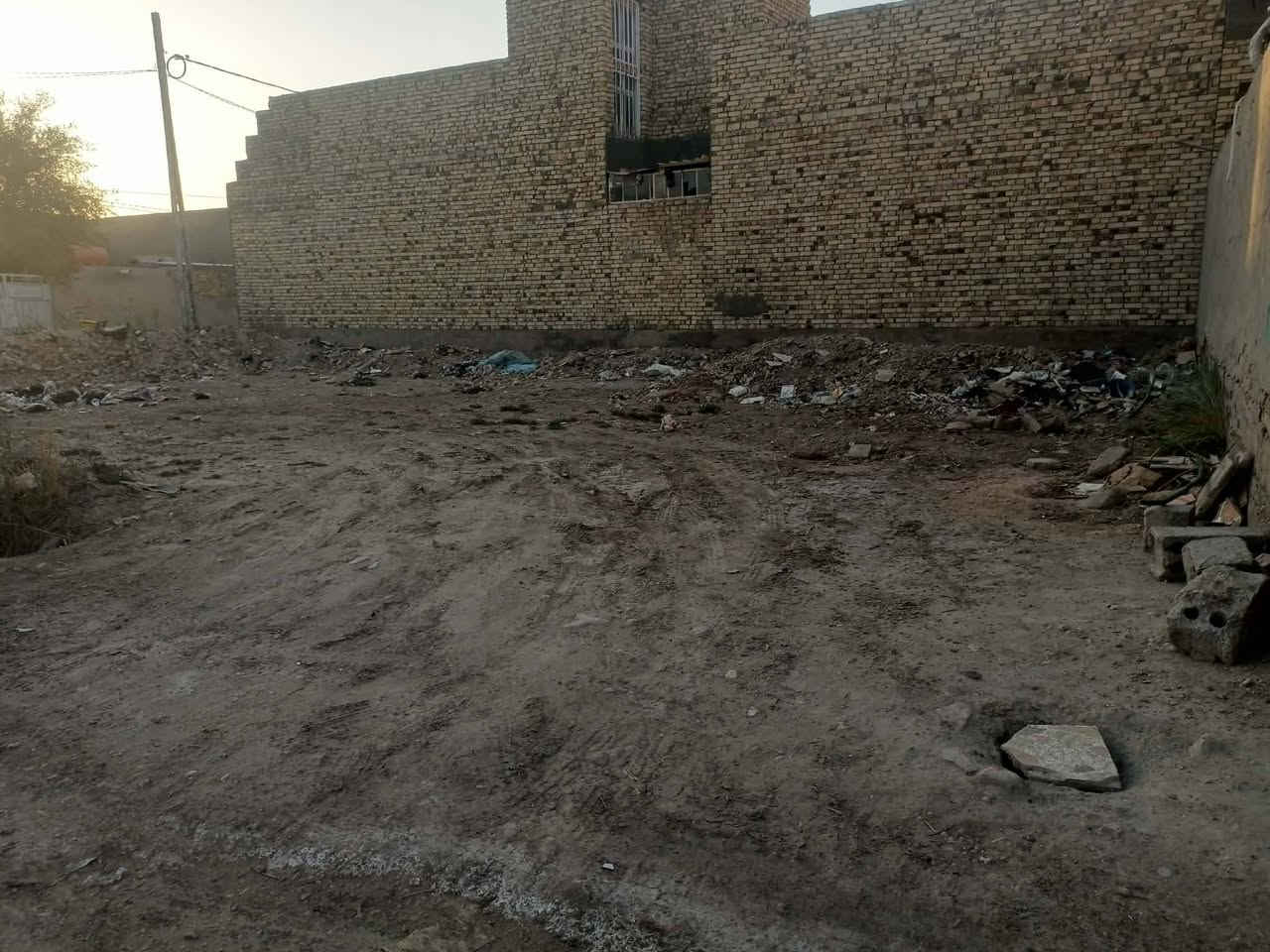 للبيع قطعه طابو صرف مساحته 250متر ركن قرب مولده حميد وسعره مناسب لتواصل ***********
